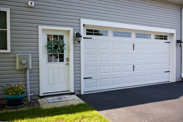 24/7 Emergency Garage Door Panel Replacement experts in Anchorage, AK